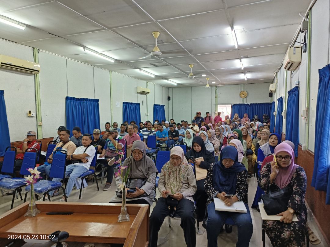 Taklimat dan Lawatan Tapak Bagi 11 Sebut Harga Kerja-Kerja Menyelenggara Perangkap Sampah, Menyelenggara dan Mengorek Parit di Daerah Kuala Langat