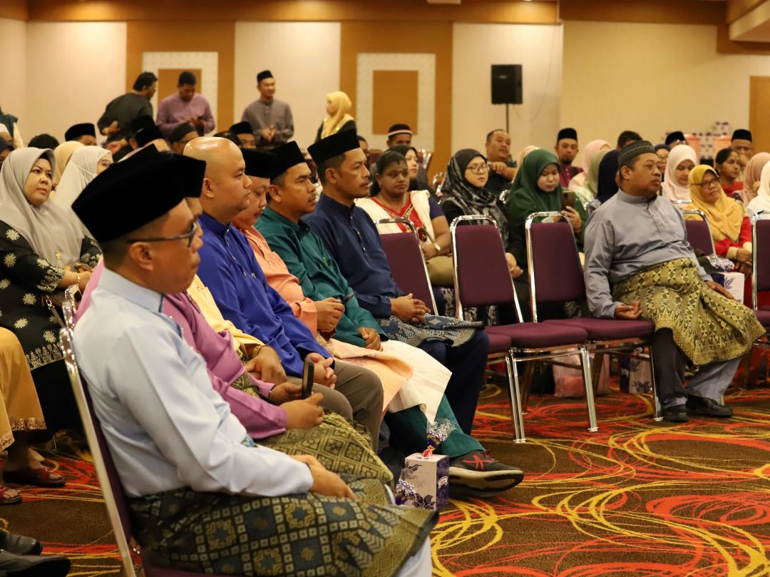 SESI BUAL BICARA ANTARA PENGARAH DENGAN PEMBANTU AWAM H11/14/16 JABATAN PENGAIRAN DAN SALIRAN NEGERI SELANGOR