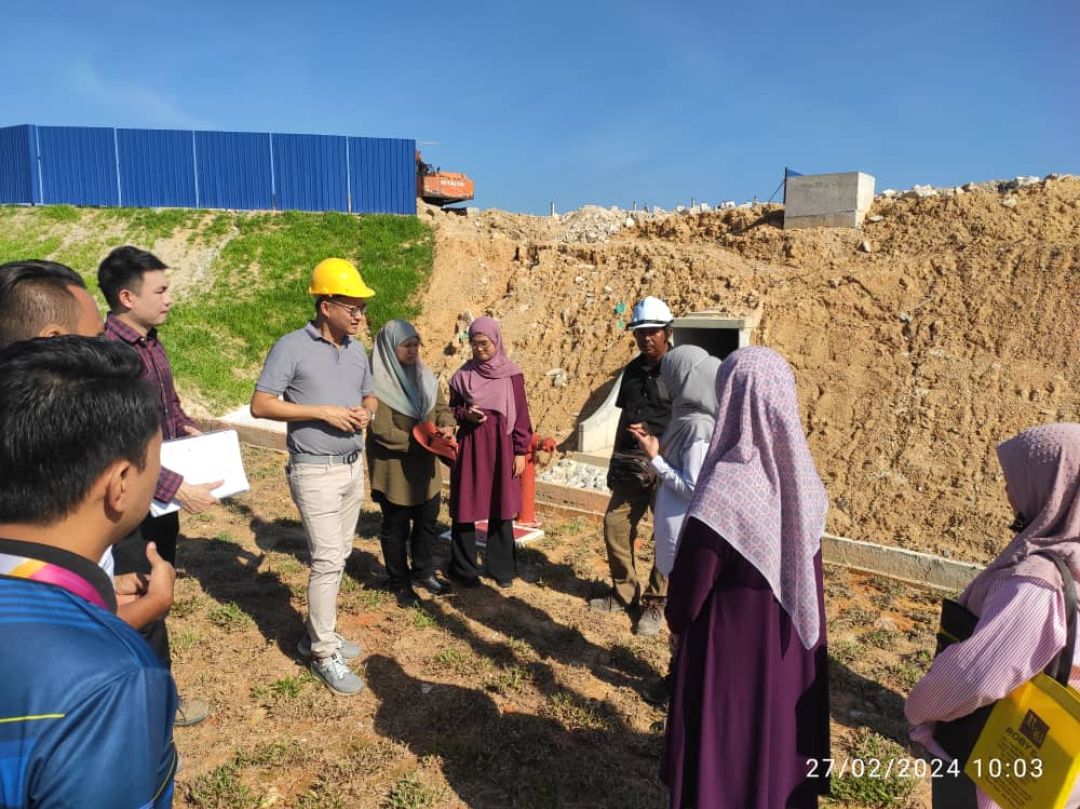 Lawatan Tapak Operasi Bersepadu Pemeriksaan Aktiviti Kerja Tanah (OPS Lumpur) Jabatan Pengairan dan Saliran (JPS) Negeri Selangor Bersama Majlis Perbandaran Hulu Selangor (MPHS), JPS Daerah Hulu Selangor serta Wakil Pemaju