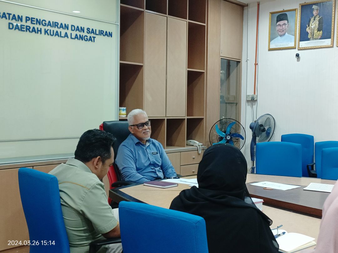 Lawatan Kerja Pengarah Jabatan Pengairan dan Saliran (JPS) Negeri Selangor ke JPS Daerah Kuala Langat