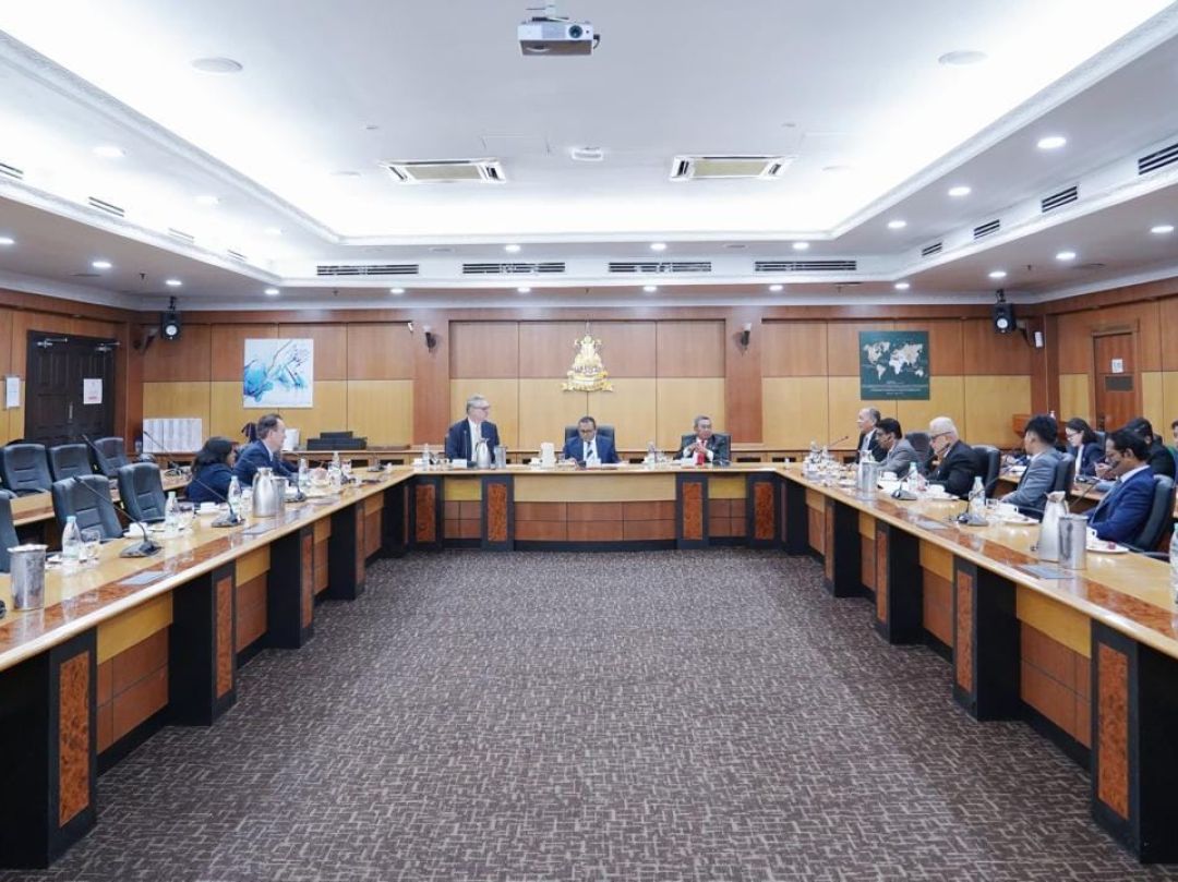 Kunjungan Hormat daripada delegasi Belanda