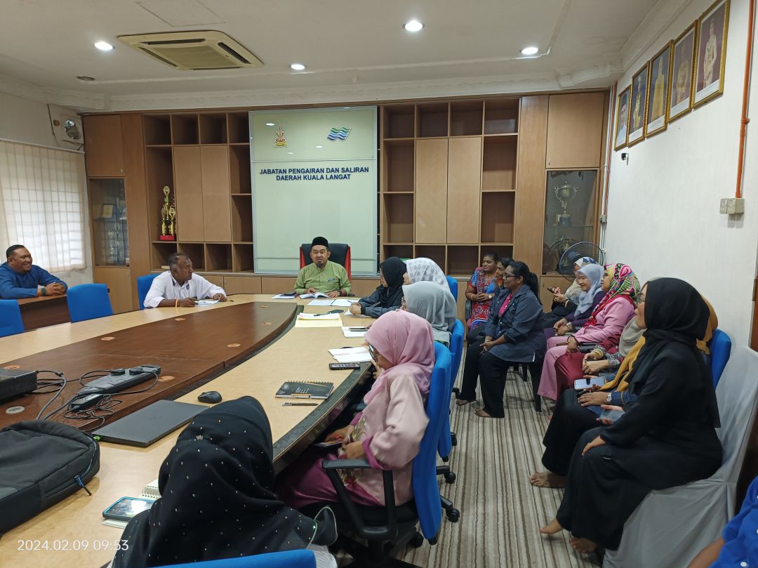 Perjumpaan  Bersama  Tuan Jurutera Daerah Yang Baharu