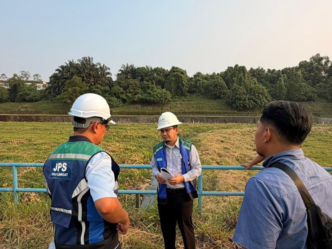 Lawatan ke Kolam Takungan Universiti Islam Selangor oleh Pengarah JPS Selangor Negeri Selangor