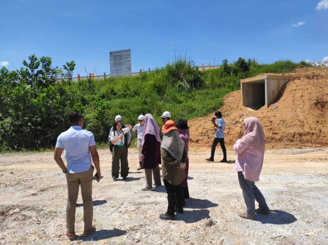 Lawatan Tapak Operasi Bersepadu Pemeriksaan Aktiviti Kerja Tanah (OPS Lumpur) Jabatan Pengairan dan Saliran (JPS) Negeri Selangor Bersama Majlis Perbandaran Hulu Selangor (MPHS), JPS Daerah Hulu Selangor serta Wakil Pemaju