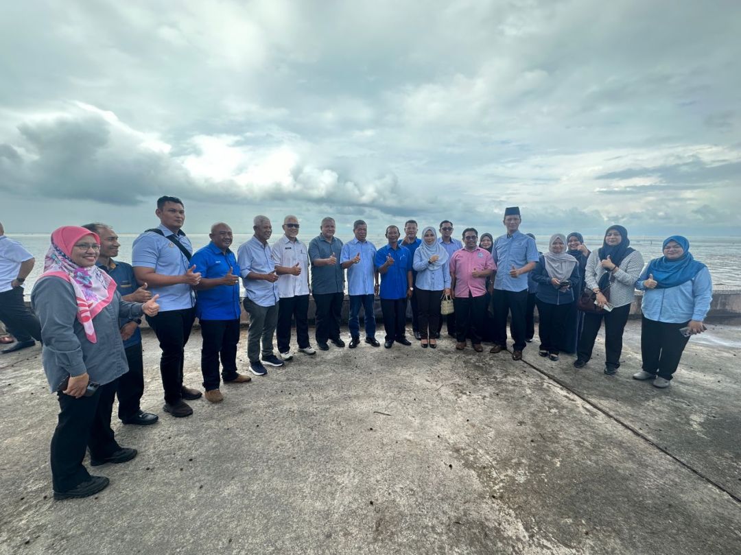 VISIT OF THE MINISTER OF AGRICULTURE AND FOOD SECURITY (KPKM) TO THE MORIB COAST CONSERVATION PROJECT WITH THE KUALA LANGAT FISHERMEN'S ASSOCIATION