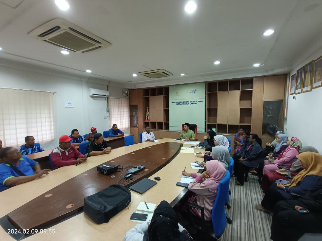 Perjumpaan  Bersama  Tuan Jurutera Daerah Yang Baharu